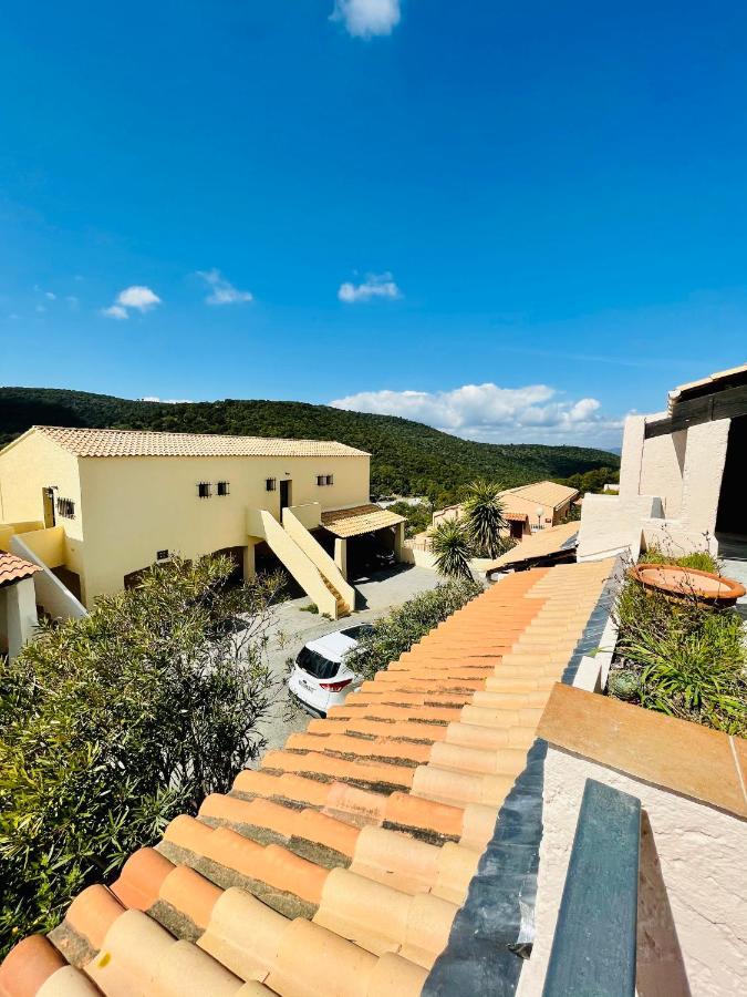Superbe T2 Avec Vue Mer Et Piscine La Croix-Valmer Exteriör bild