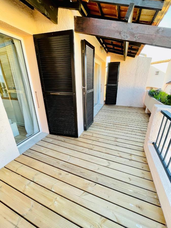 Superbe T2 Avec Vue Mer Et Piscine La Croix-Valmer Exteriör bild